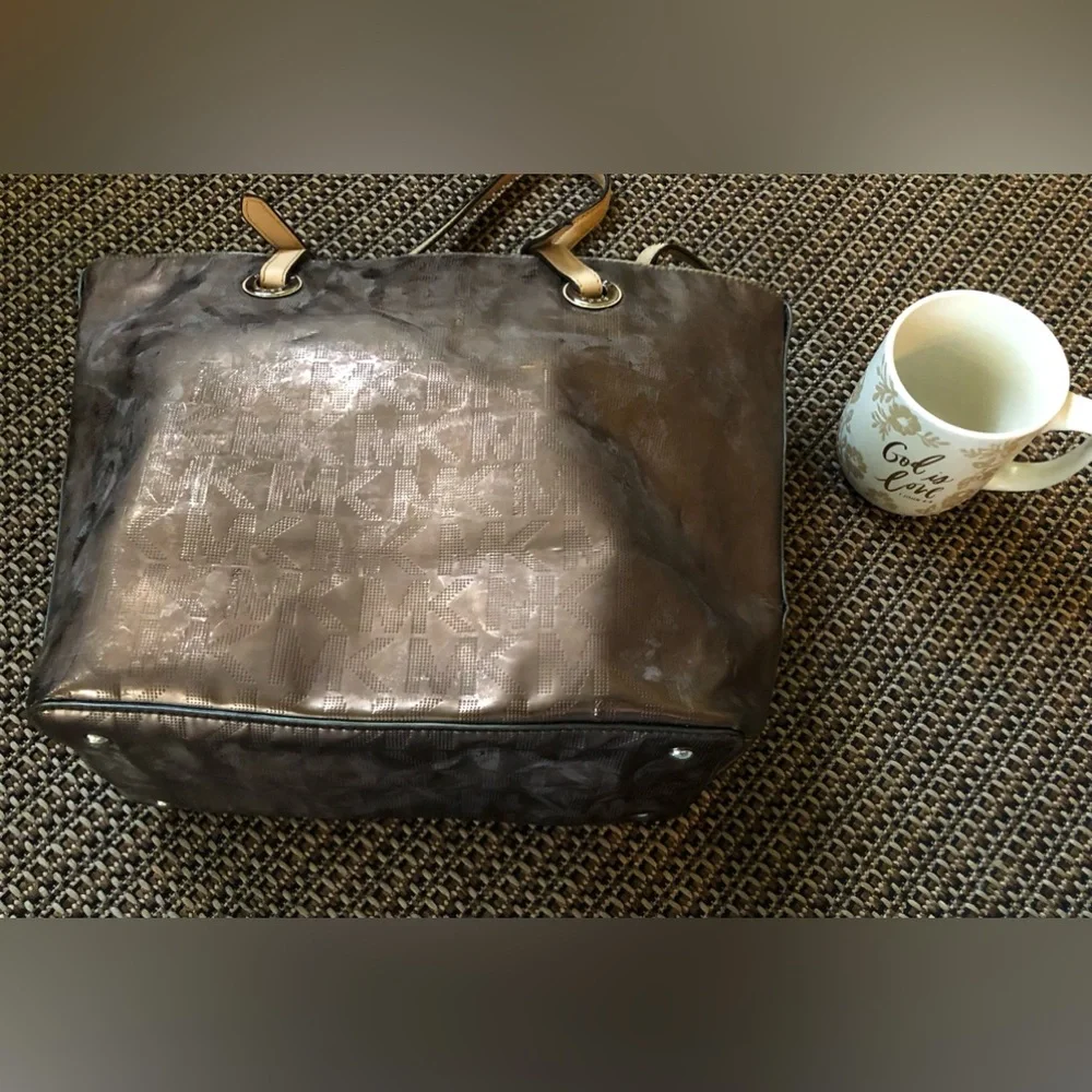 🟤Michael Kors MK Metallic Brown Shiny Tote Grab Handbag Purse w/Leather Straps